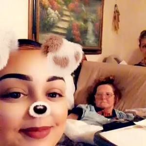 Meet your Posher, Traci